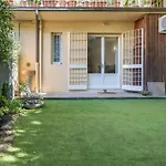 Intero Appartamento Con Giardino